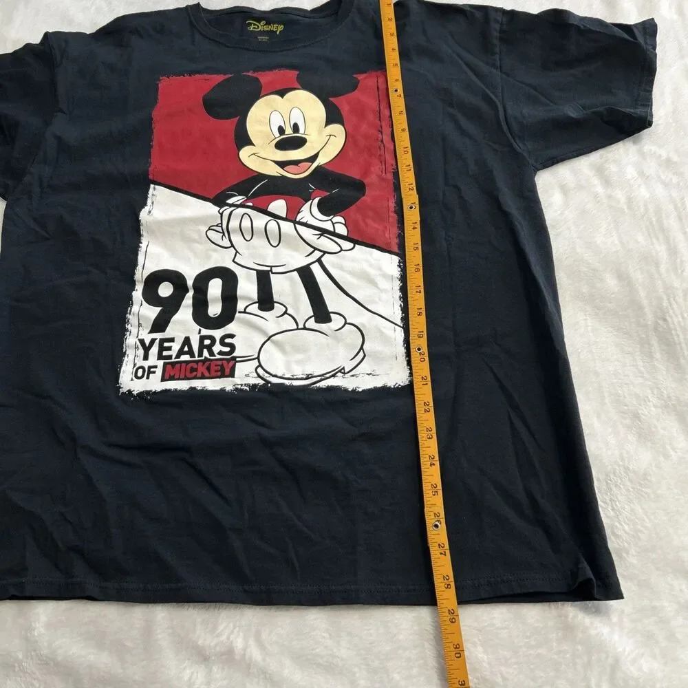 Disney Mickey Mouse 90 Years of Mickey Black T-Shirt Adults Size XL 2018 Unisex